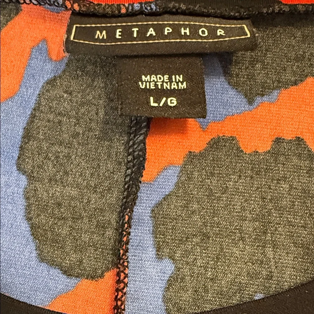 Metaphor Black and Red Long Sleeve Dress - Picture 2 of 9